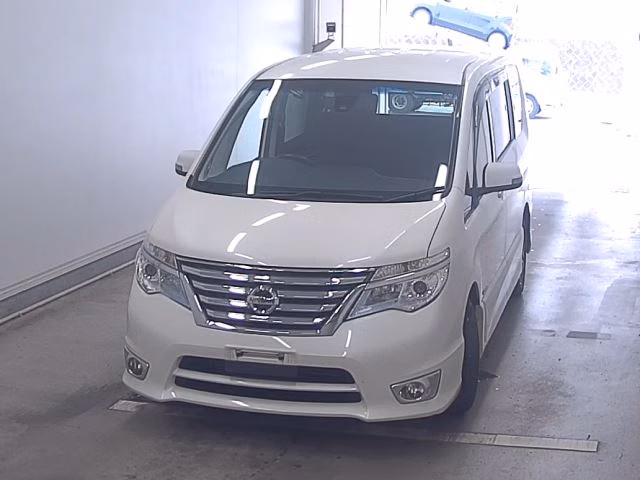 NISSAN SERENA
