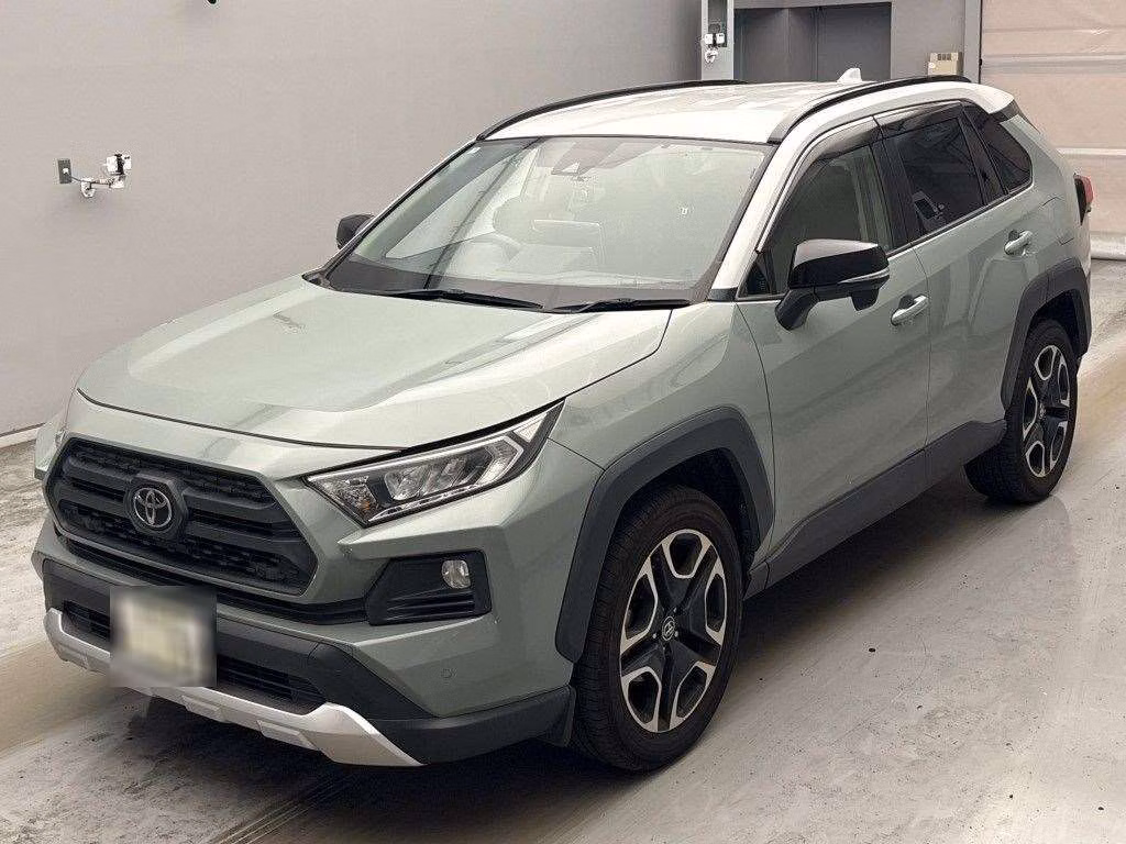 TOYOTA RAV4