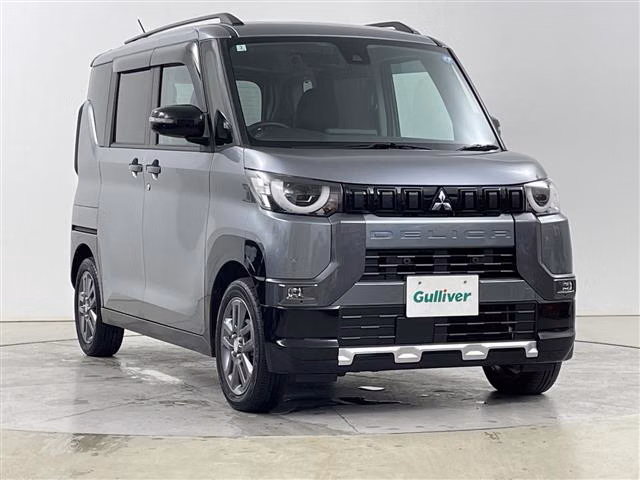Mitsubishi Delica Mini