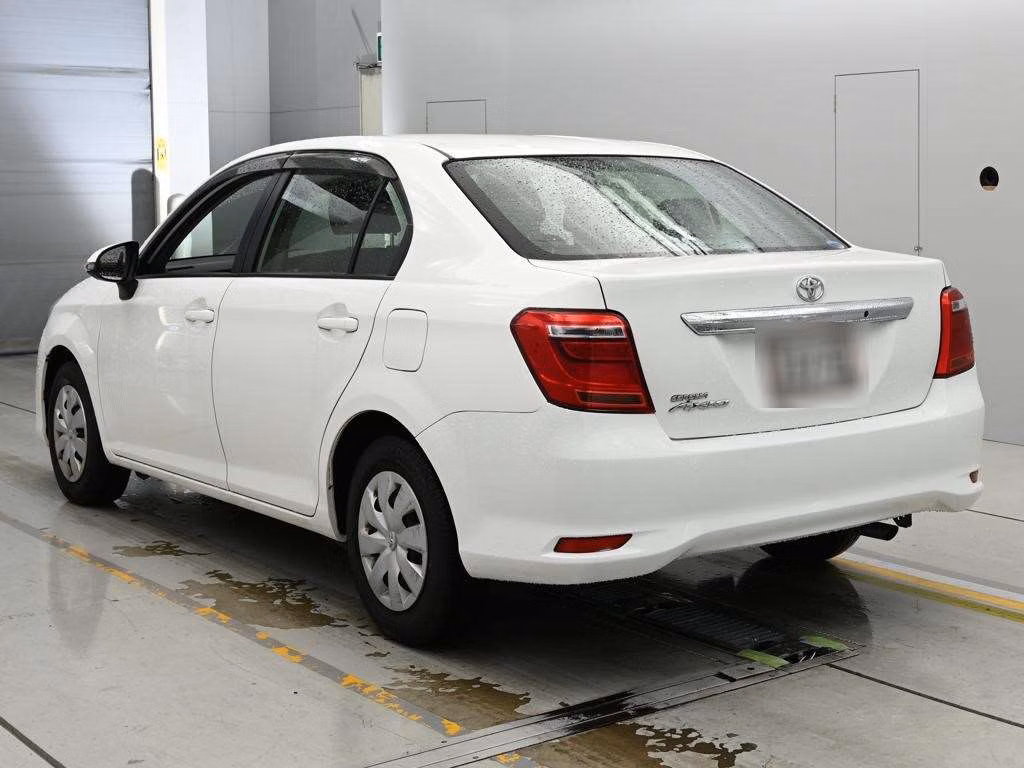 TOYOTA COROLLA AXIO