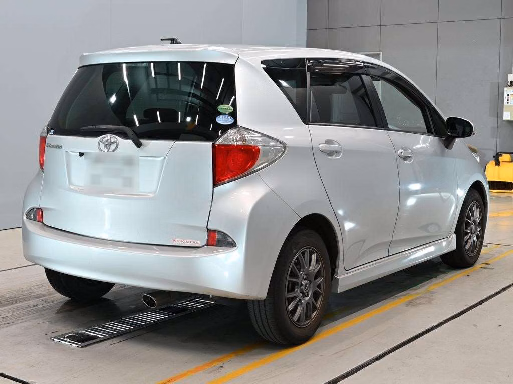 TOYOTA RACTIS