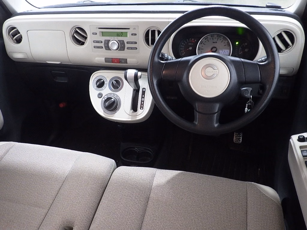 DAIHATSU MIRA COCOA