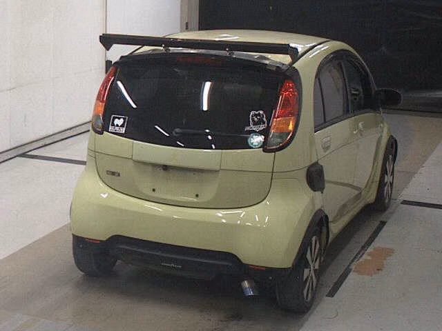 MITSUBISHI I