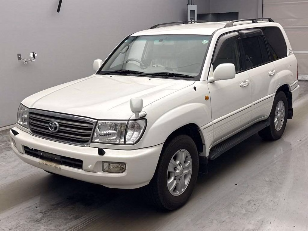 TOYOTA LAND CRUISER