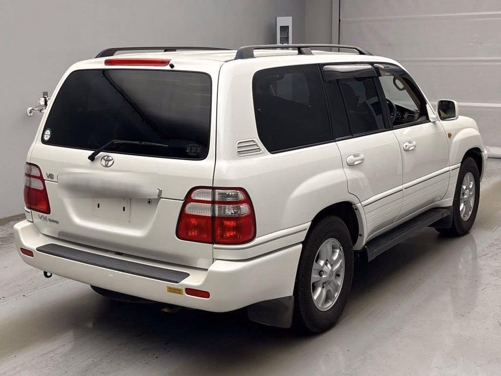 TOYOTA LAND CRUISER