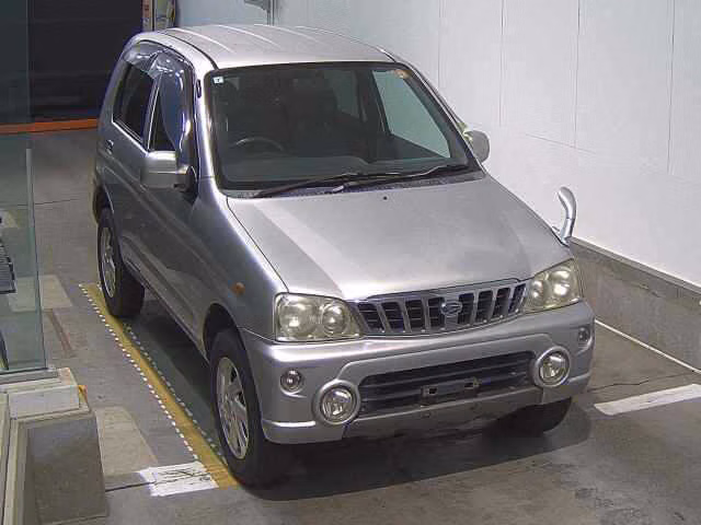 DAIHATSU TERIOS KID