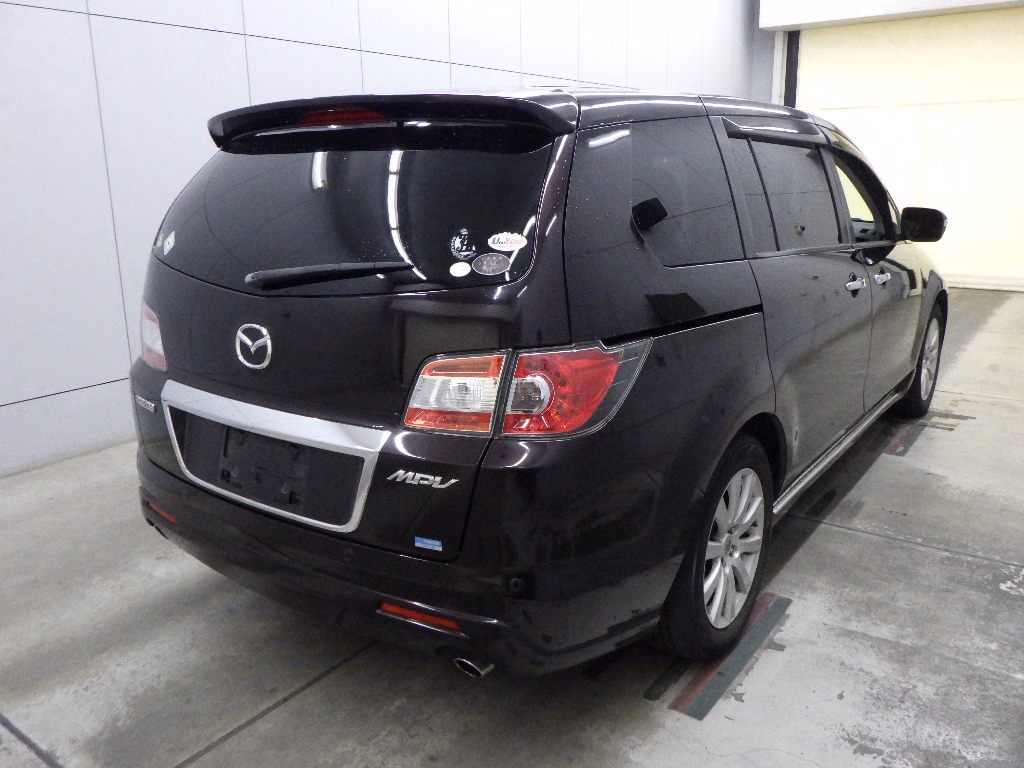 MAZDA MPV