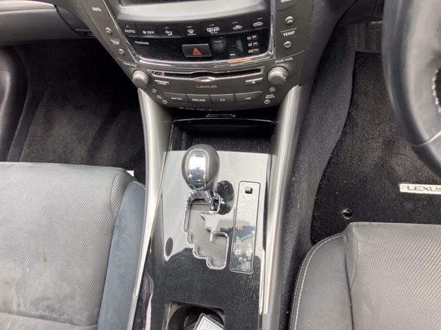 LEXUS IS250
