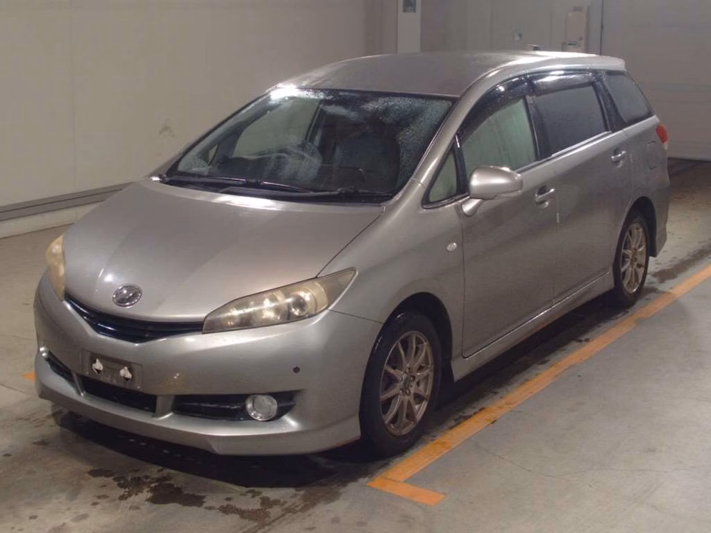 TOYOTA WISH