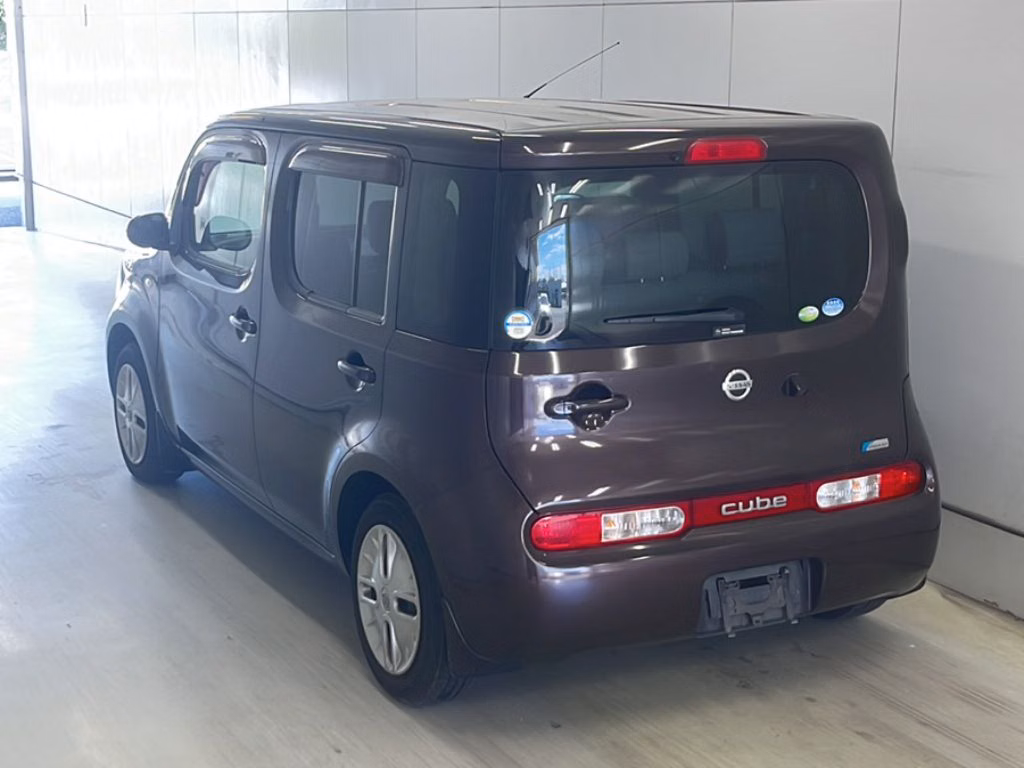 NISSAN CUBE