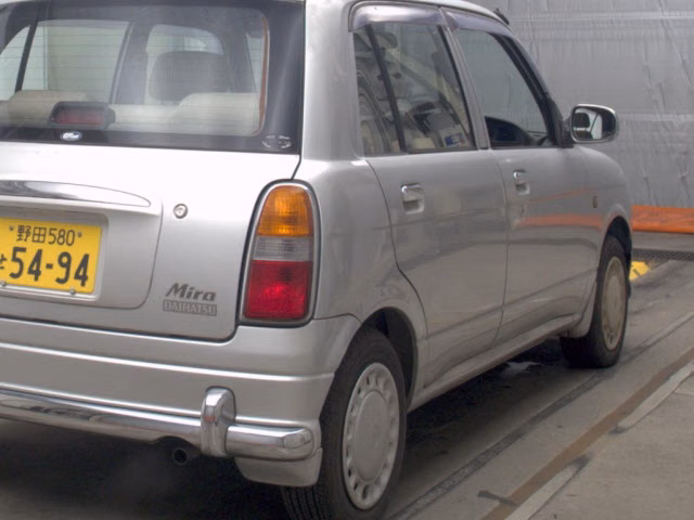 DAIHATSU MIRA GINO