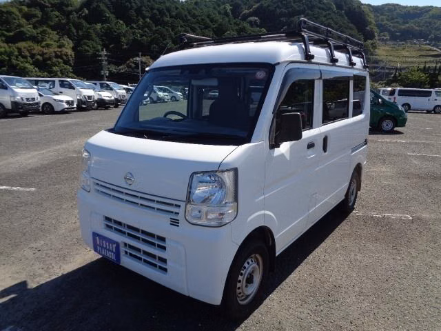 NISSAN NV100 CLIPPER