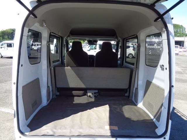 NISSAN NV100 CLIPPER