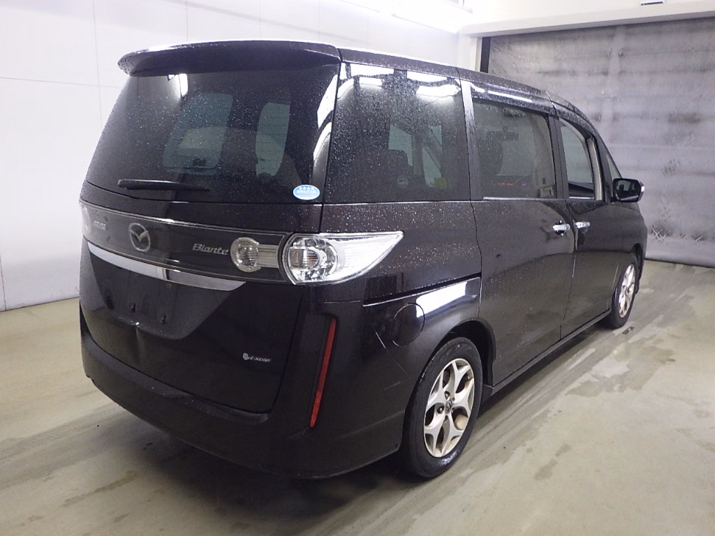MAZDA BIANTE