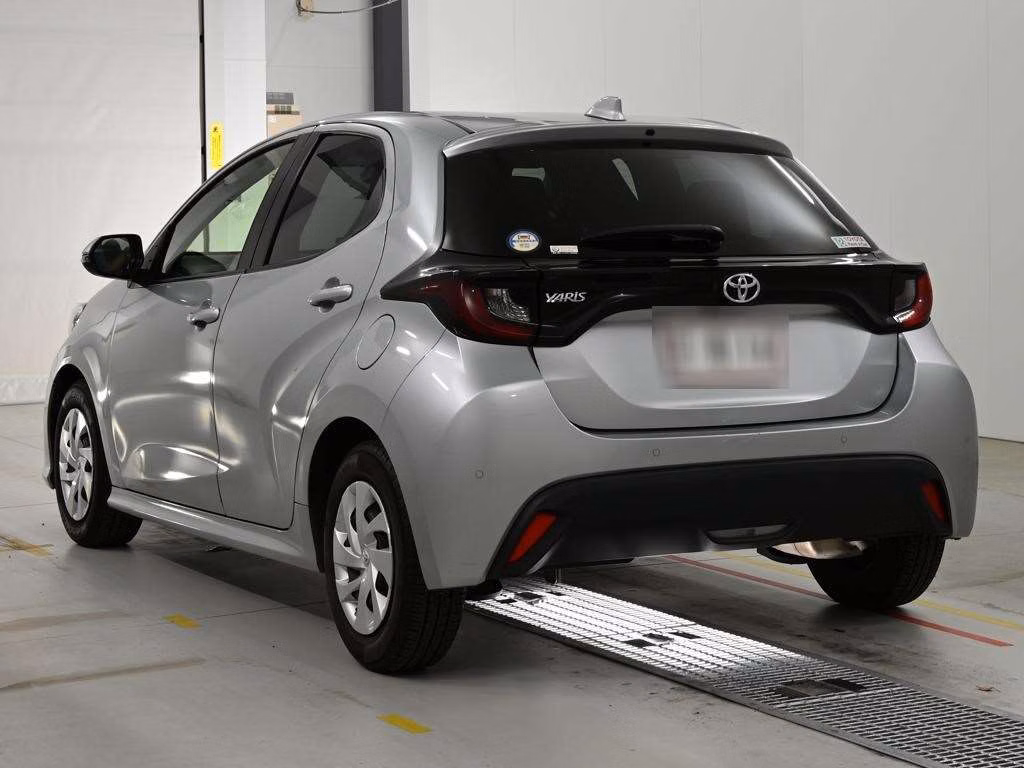 TOYOTA YARIS