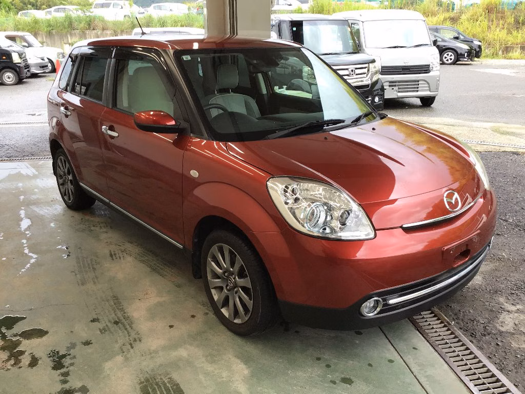 MAZDA VERISA
