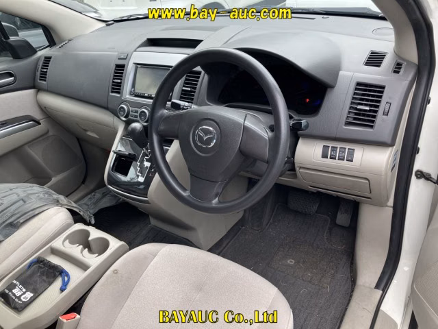 MAZDA MPV