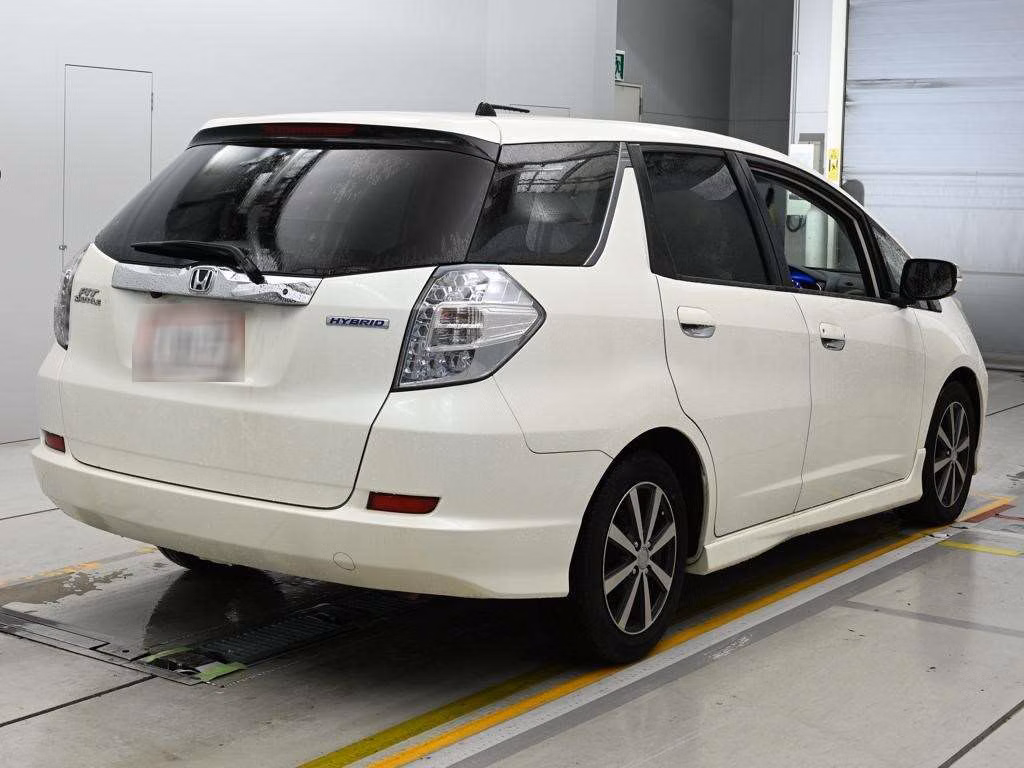 HONDA FIT SHUTTLE