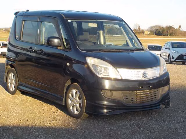 Suzuki Solio