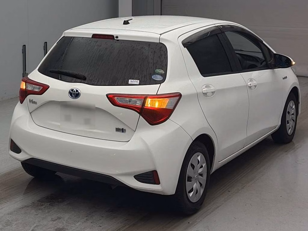 TOYOTA VITZ