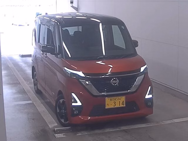 NISSAN ROOX