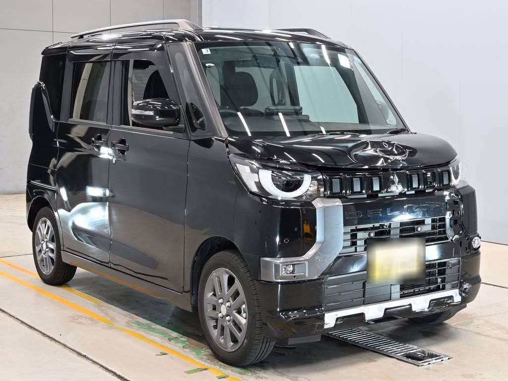 MITSUBISHI DELICA MINI
