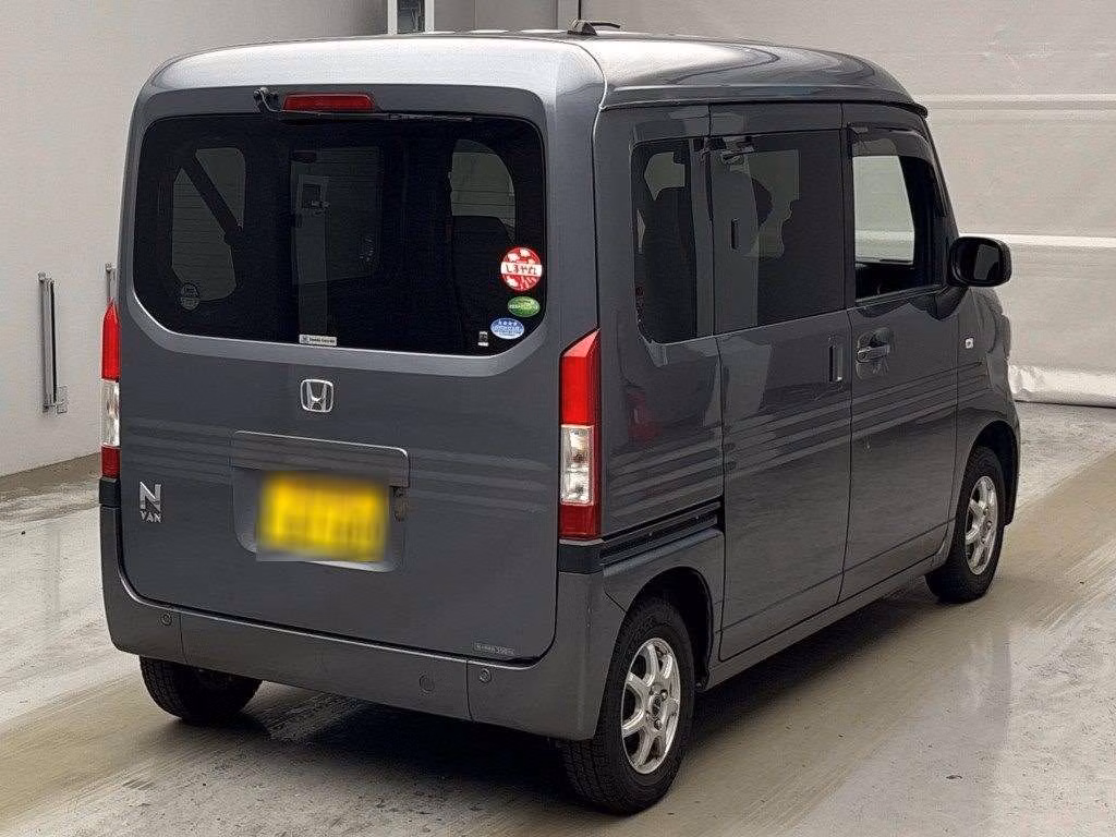 HONDA N-VAN