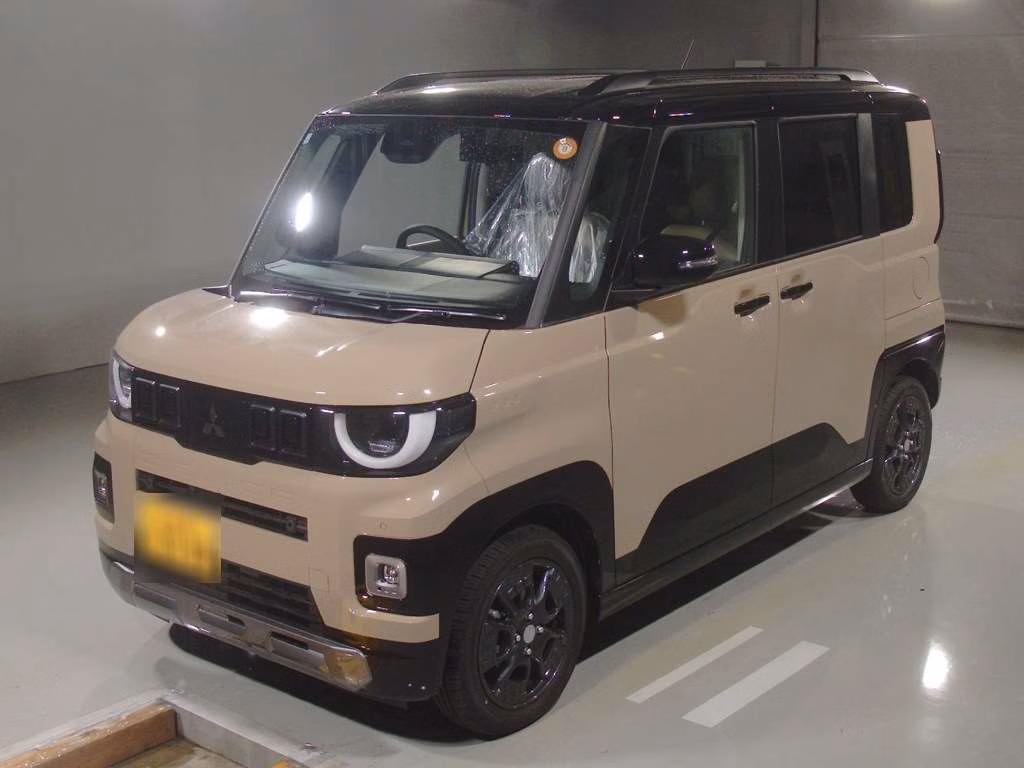 MITSUBISHI DELICA MINI