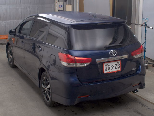 TOYOTA WISH