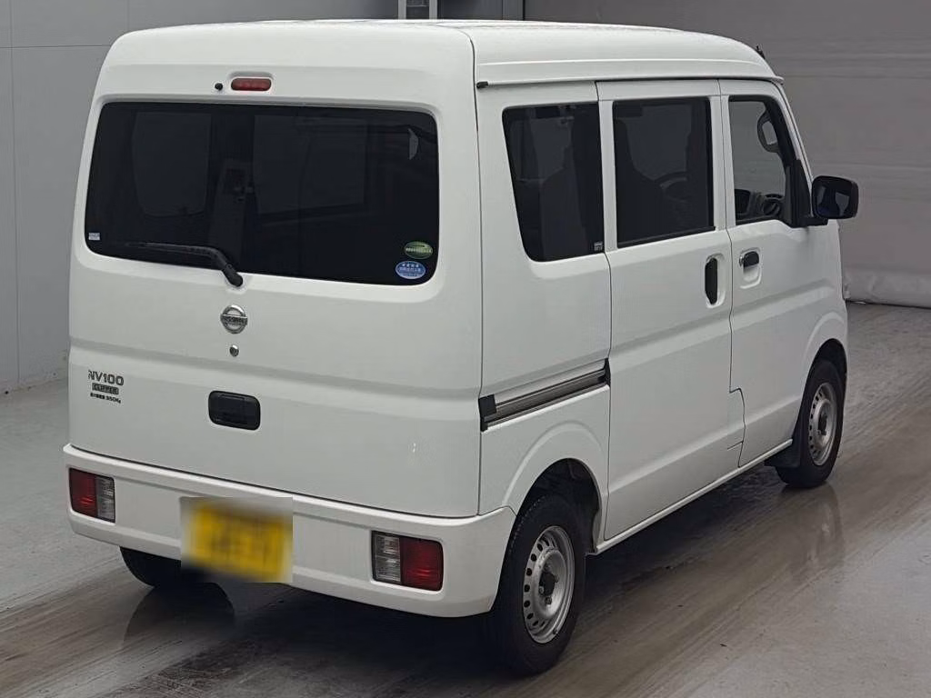 NISSAN NV100 CLIPPER
