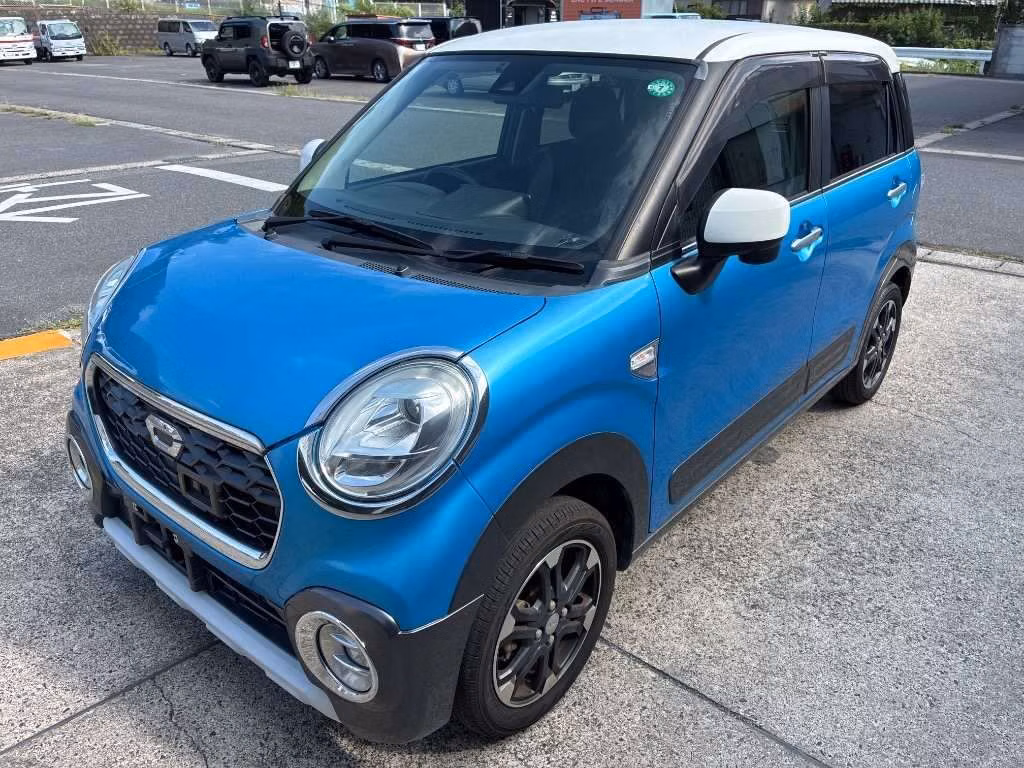 DAIHATSU CAST
