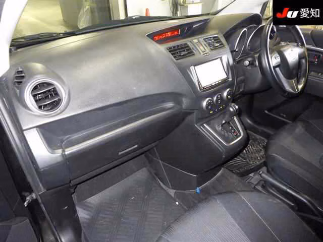 NISSAN LAFESTA