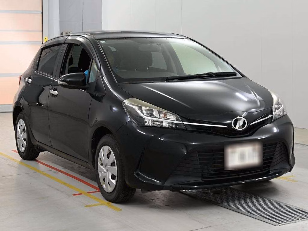 TOYOTA VITZ