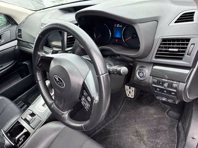 SUBARU LEGACY