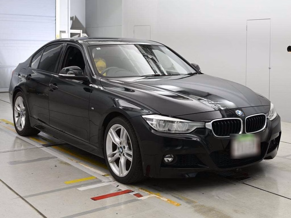 BMW 3-SERIES