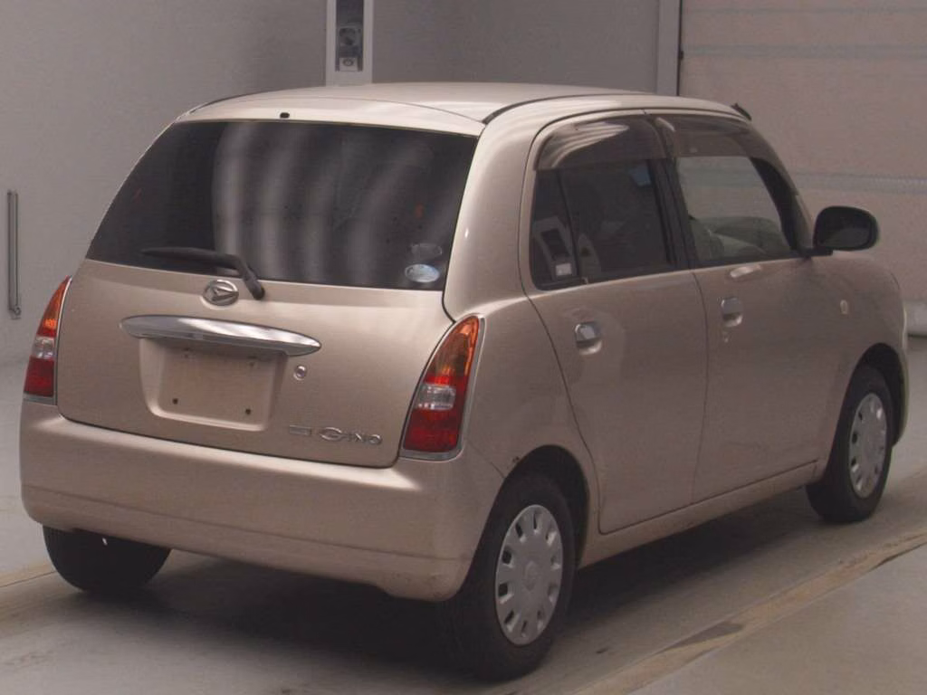 DAIHATSU MIRA GINO