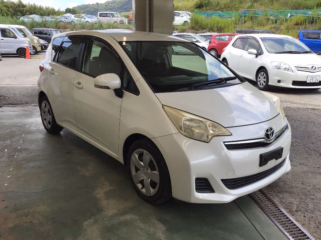 TOYOTA RACTIS