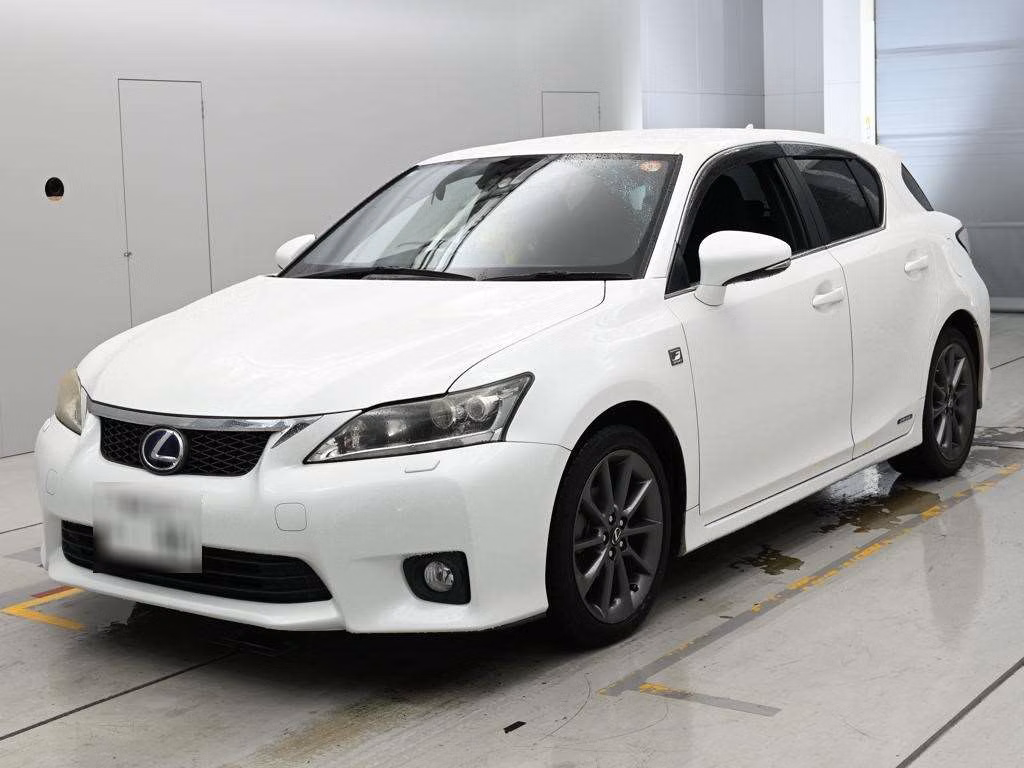 LEXUS CT200H