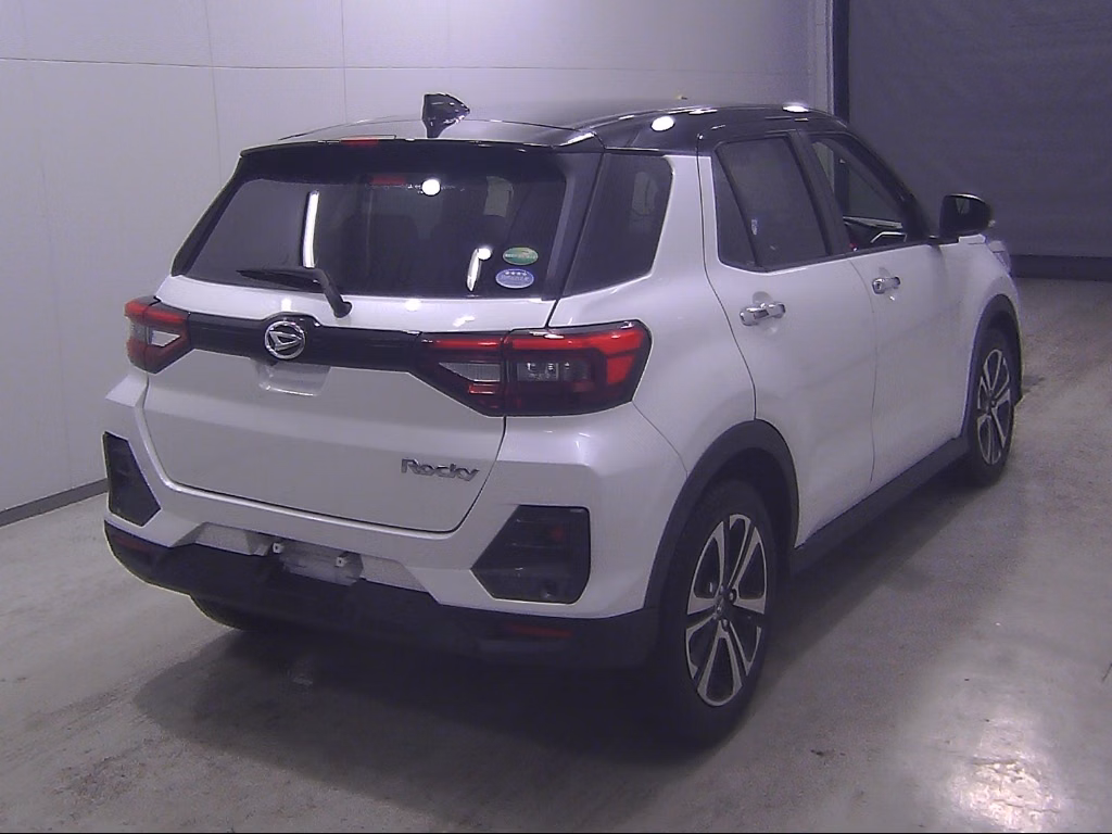 DAIHATSU ROCKY