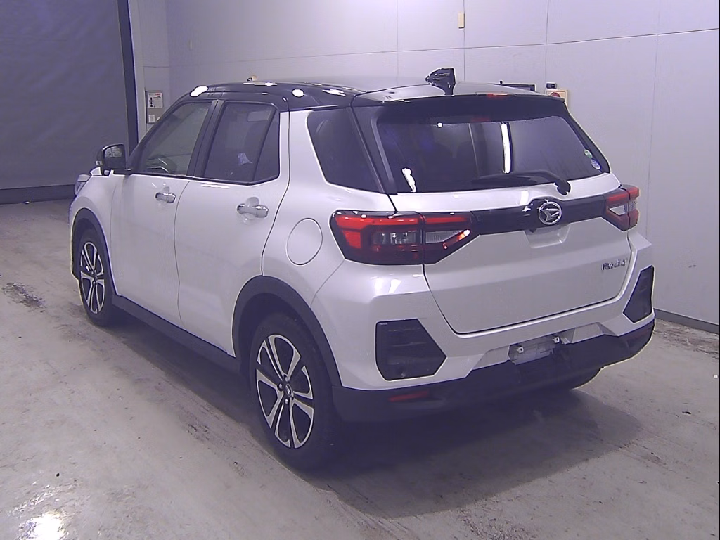 DAIHATSU ROCKY