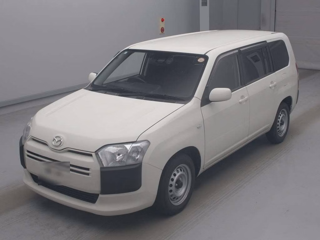 MAZDA FAMILIA