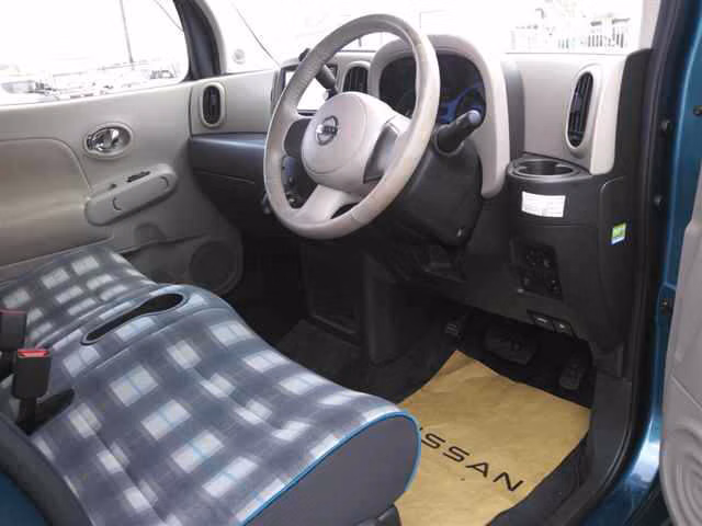NISSAN CUBE
