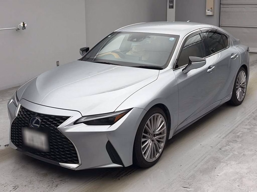 Lexus IS300h