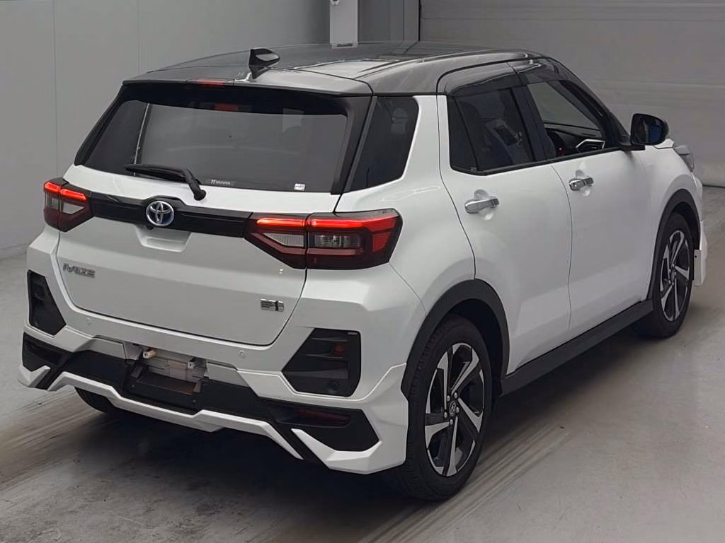 TOYOTA RAIZE