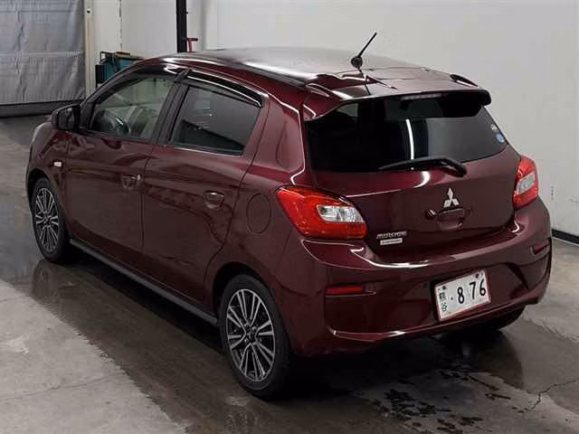 MITSUBISHI MIRAGE
