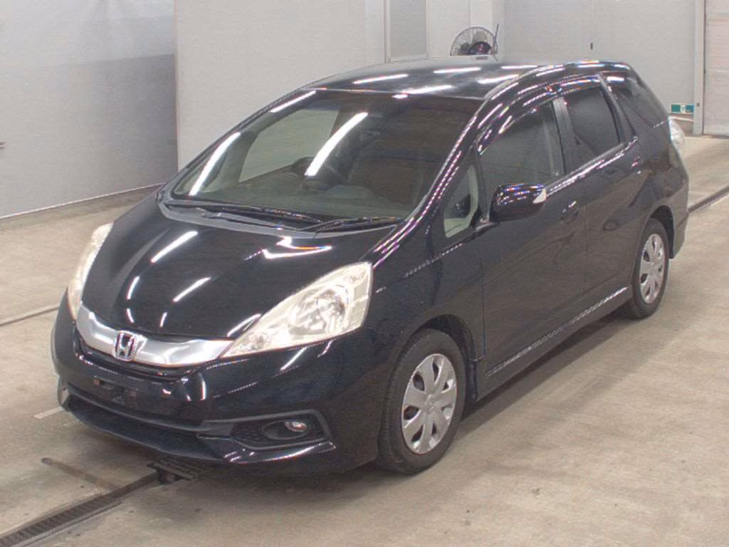 HONDA FIT SHUTTLE