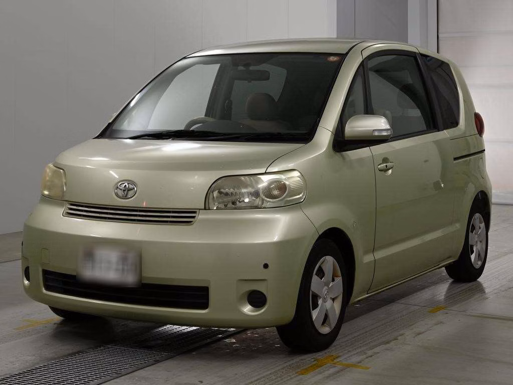 TOYOTA PORTE