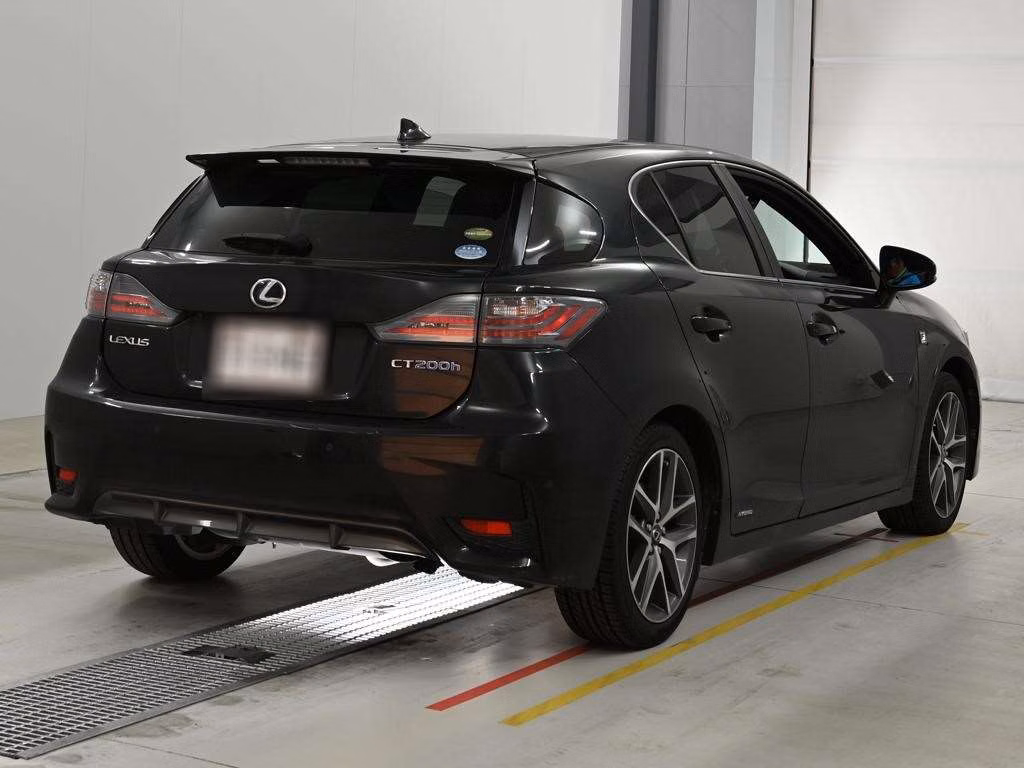 LEXUS CT200H
