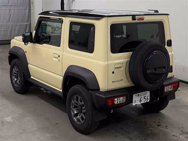 SUZUKI JIMNY SIERRA