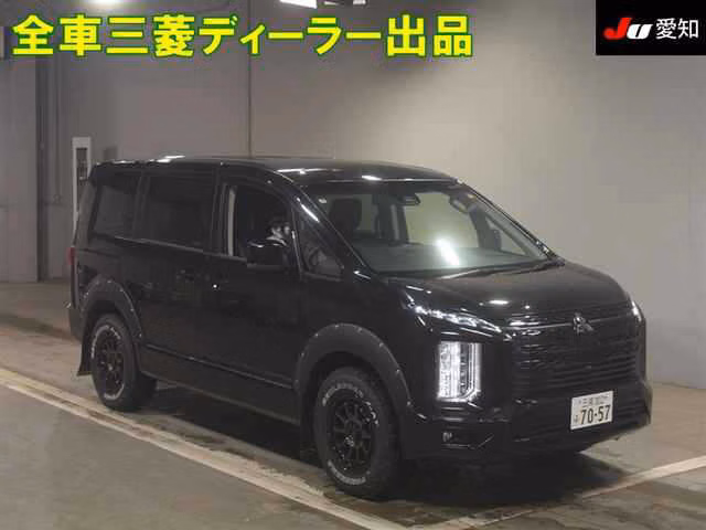 MITSUBISHI DELICA D:5